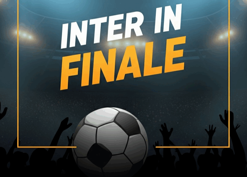 Scena notturna di uno stadio illuminato con luci scintillanti e tifosi in festa, con il testo INTER CHAMPIONS LEAGUE che celebra l'entusiasmo della finale.