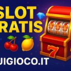 Slot Gratis Senza Scaricare - Fire Joker con simboli fruttati su sfondo viola e scritta "Slot Gratis" - promozione giochi online gratis su Quigioco.it.