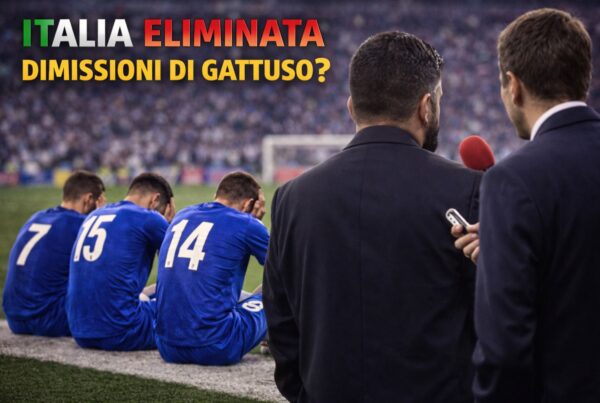 Tre calciatori della nazionale italiana, vestiti con maglie azzurre e numeri 7, 15 e 14, sono seduti a bordo campo con le spalle rivolte alla telecamera, visibilmente disperati con la testa tra le mani dopo una sconfitta. Alla loro destra, una figura in abito scuro, ripresa di spalle e riconducibile a un allenatore, viene intervistata da un giornalista con microfono rosso. Sullo sfondo si intravede uno stadio pieno e sfocato. In alto a sinistra compare la scritta “ITALIA ELIMINATA” con “ITALIA” in verde-bianco-rosso e “ELIMINATA” in rosso, mentre sotto si legge “DIMISSIONI DI GATTUSO?” in giallo. l'immagine da riferimento ad un articolo in cui si parla dell'italia eliminata dimissioni di Gattuso come ipotesi dopo la sconfitta degli azzurri