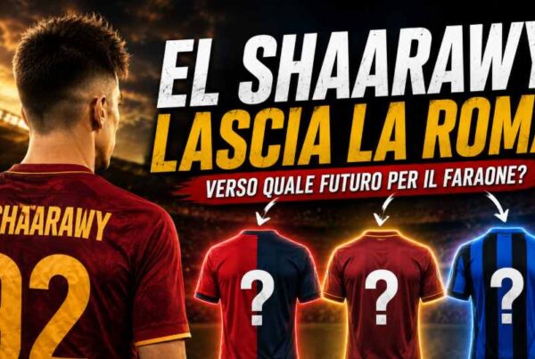 Grafica sportiva dedicata alla notizia “El Shaarawy lascia la Roma” con il giocatore ripreso di spalle in maglia rosso scuro numero 92, grande titolo giallo e bianco, stadio illuminato sullo sfondo e tre maglie senza loghi con punto interrogativo che rappresentano le possibili nuove squadre del Faraone.
