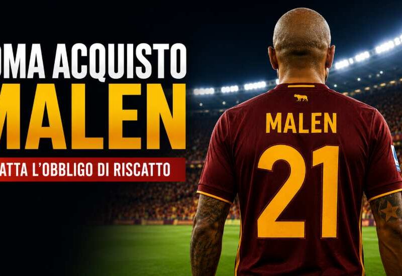 Donyell Malen di spalle con la maglia della Roma in uno stadio illuminato durante una grafica sportiva dedicata all’obbligo di riscatto del giocatore da parte del club giallorosso.