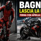Bagnaia lascia la Ducati in una grafica dedicata al mercato MotoGP: un pilota di spalle scende da una moto rossa mentre una seconda moto nera lo attende nel box, simbolo del passaggio ad Aprilia.