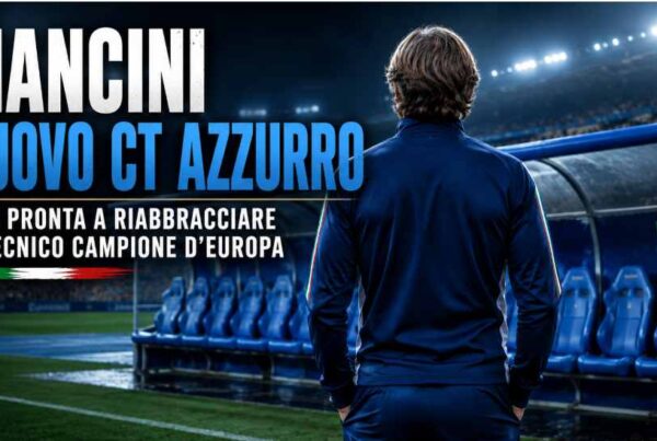 Roberto Mancini ripreso di spalle davanti alla panchina della Nazionale italiana con il titolo Mancini nuovo ct azzurro e il sottotitolo "FIGC pronta a riabbracciare il tecnico campione d'Europa". Grafica dedicata al possibile ritorno di Mancini sulla panchina dell'Italia.
