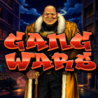 Slot Gang Wars di Greentube con boss gangster in primo piano, logo Gang Wars e ambientazione urbana notturna tra strade, graffiti e bande rivali.